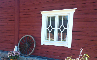 Combine fixed and opening wood windows