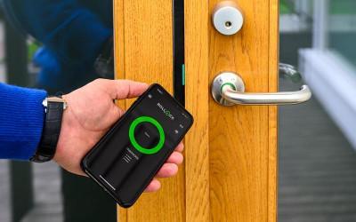 Rollock smart lock