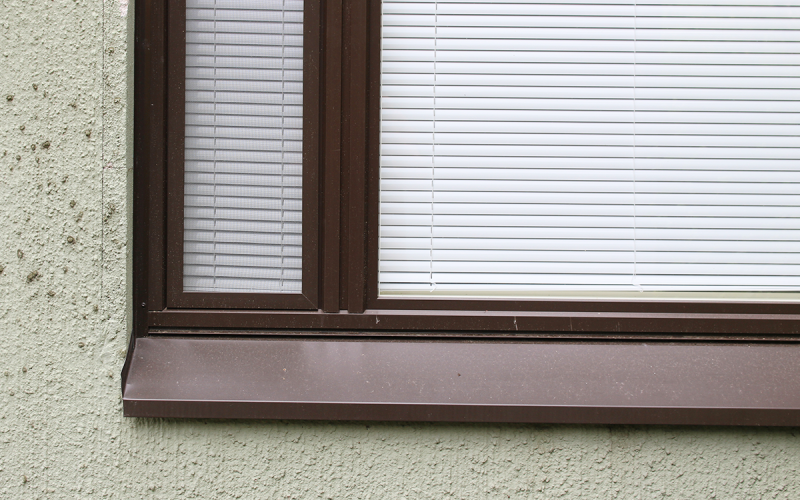 Wood-aluminium windows in apartment building