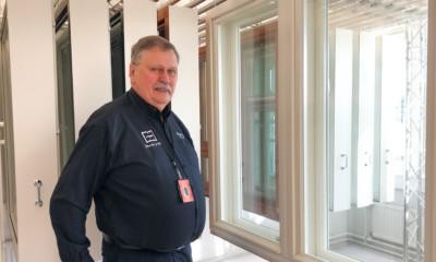Uratarina Bjarne Öhman_Lammin Ikkunat ja Ovet_myyntiedustaja