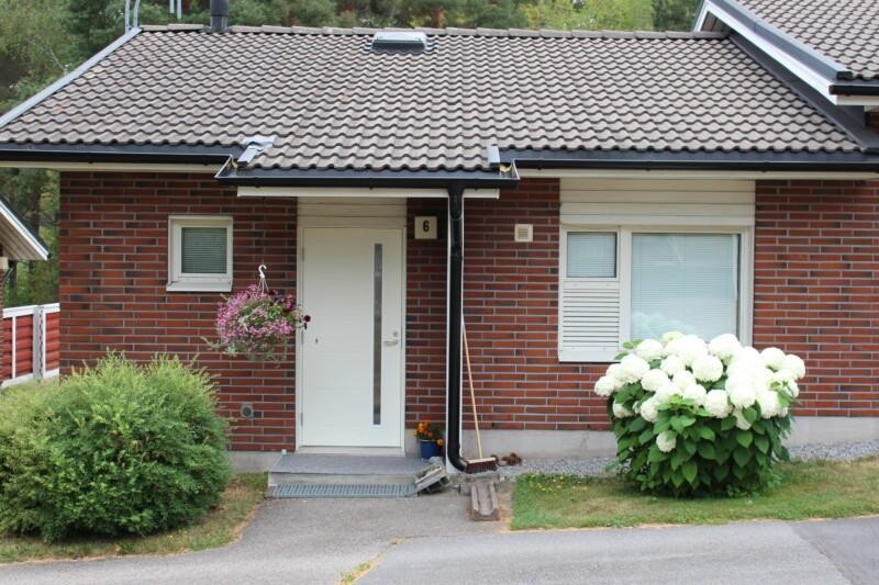 Märssytie 6, Uusikaupunki